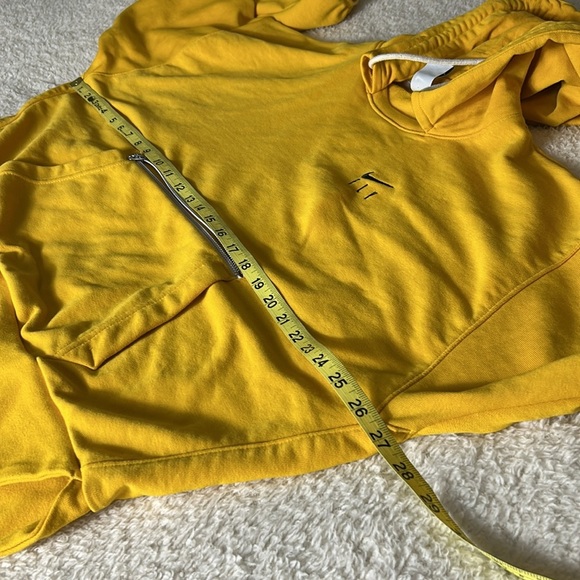 Nike Dry Fit Swoosh Fly Standard Issue Basketball Hoodie Yellow Ochre Size L - Picture 11 of 12